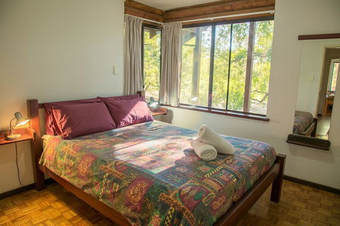 Wyadup Brook Cottages - Redcliffe Tourism 2