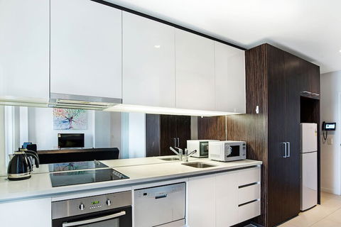 IFSuites (IFSTAYS) Upper West Side Apartment - Redcliffe Tourism 6
