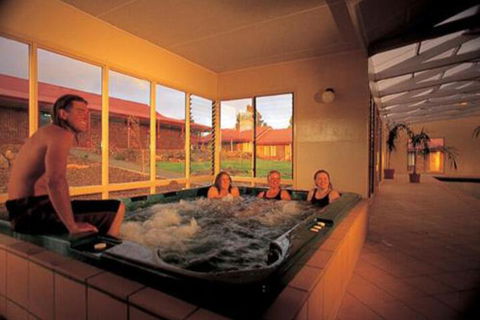 Acacia Apartments - Redcliffe Tourism 5
