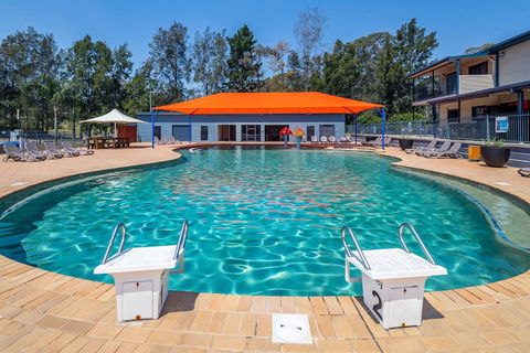 Ingenia Holidays Avina - Redcliffe Tourism 3