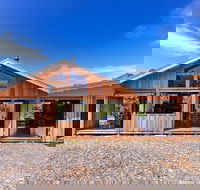 Bruny Island Lodge - Redcliffe Tourism