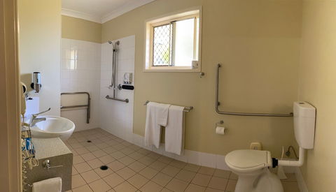 Country Roads Motor Inn Gayndah Qld - Redcliffe Tourism 5