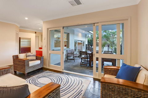 The Pod - Redcliffe Tourism 3