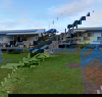 Marion Bay Holiday Villas - Redcliffe Tourism