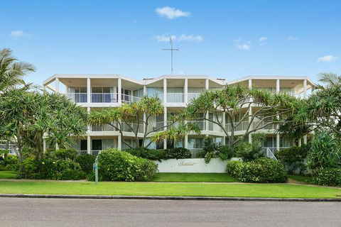 4 2 Selene Street Sunrise Beach - Redcliffe Tourism 1