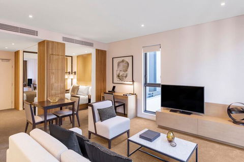 SKYE Hotel Suites Parramatta - Redcliffe Tourism 7