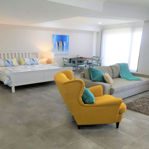 Studio Style Mindarie Marina - Redcliffe Tourism 3