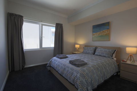 Marina Views At Mindarie Marina - Redcliffe Tourism 3