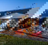 Madsen Retreat - Redcliffe Tourism