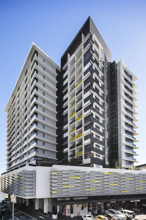 Alcyone Hotel Residences - Redcliffe Tourism 3