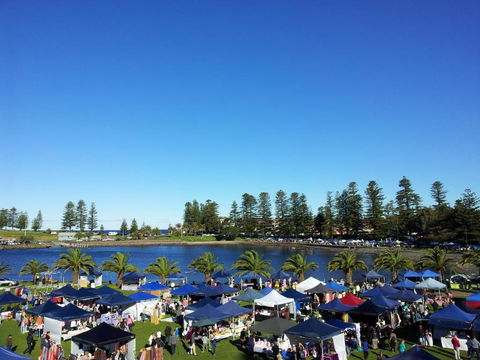 Bellevue Accommodation - Redcliffe Tourism 2