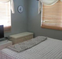Palm Cove Rainforest Cottage - Redcliffe Tourism