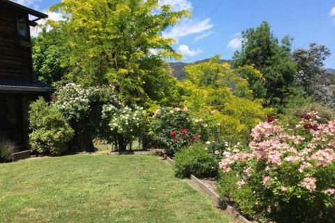 Rosewhite House - Redcliffe Tourism 2