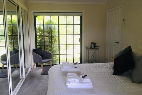 Rosewhite House - Redcliffe Tourism 6
