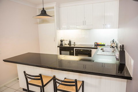 46 Alamanda - Redcliffe Tourism 5