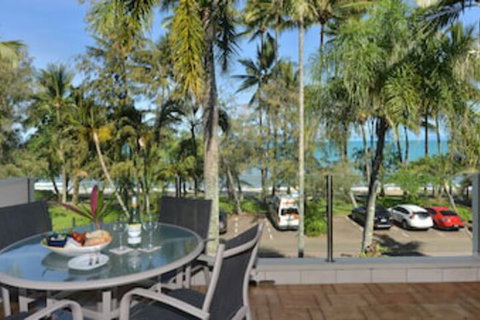 Paringa Beachfront Apartments - Redcliffe Tourism 0