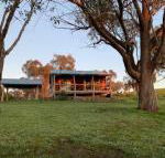 Gaddleen Grove Cottages - Redcliffe Tourism