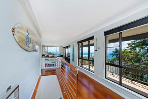 Apricari Oasis By The Sea - Redcliffe Tourism 3