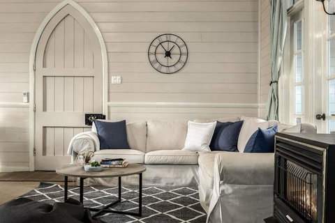 Tasmania Frankford Road (i) - Redcliffe Tourism 6