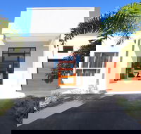 Infinity Quays - Redcliffe Tourism