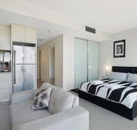 Hotel 1 - Redcliffe Tourism