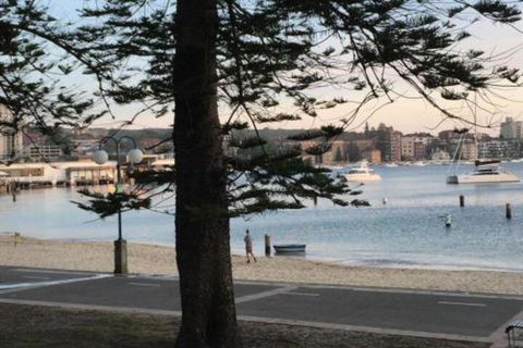 Apartment West Esplanade MAN93 - Redcliffe Tourism 3