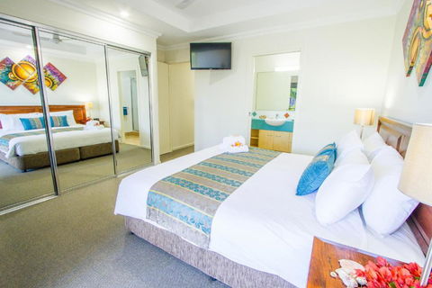 Auski Hideaway - Redcliffe Tourism 5