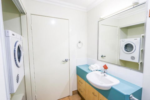 Auski Hideaway - Redcliffe Tourism 6
