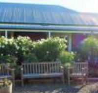 Bed  Breakfast at Tiffanys - Redcliffe Tourism