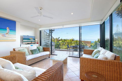 2 / 22 Stevens - Redcliffe Tourism 1