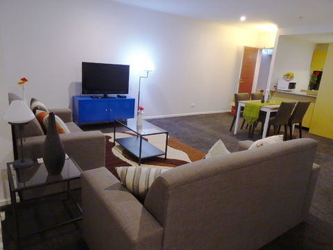 Corporate Stayz At Exhibition - Redcliffe Tourism 6