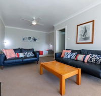 Quarterdeck Unit 1/ 12 Magnus Street - Redcliffe Tourism
