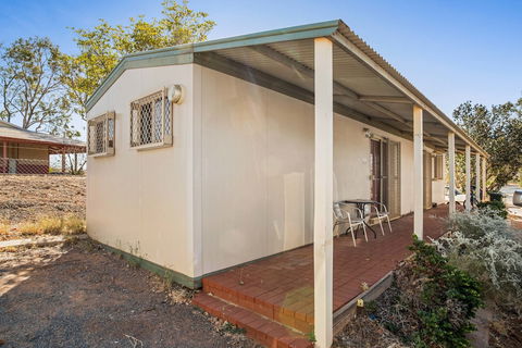 Karratha Caravan Park - Redcliffe Tourism 1