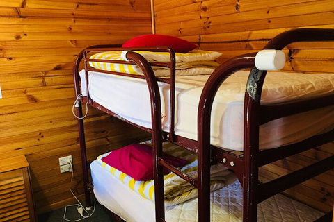 Anglers Reach Lakeside Village - Redcliffe Tourism 6