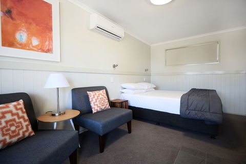 NRMA Bathurst Panorama Holiday Park - Redcliffe Tourism 4