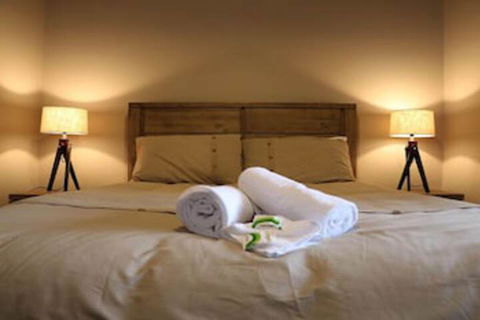 Hampton Halfway Hotel Motel - Redcliffe Tourism 0