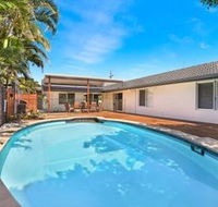 Oceanic Resort - Redcliffe Tourism