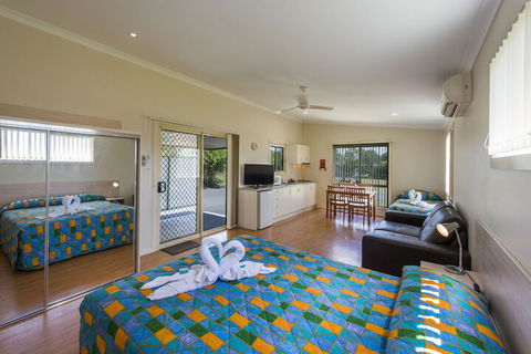 Casino Holiday Park - Redcliffe Tourism 4