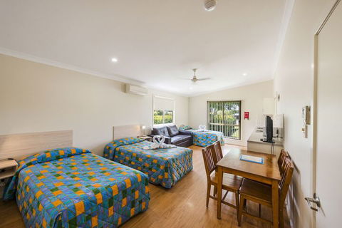Casino Holiday Park - Redcliffe Tourism 7