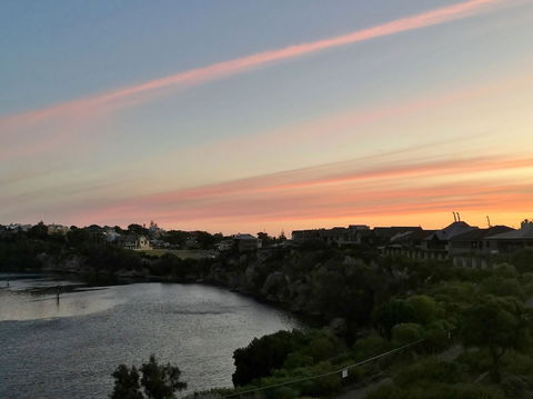 River Front Architect Villa - Redcliffe Tourism 4