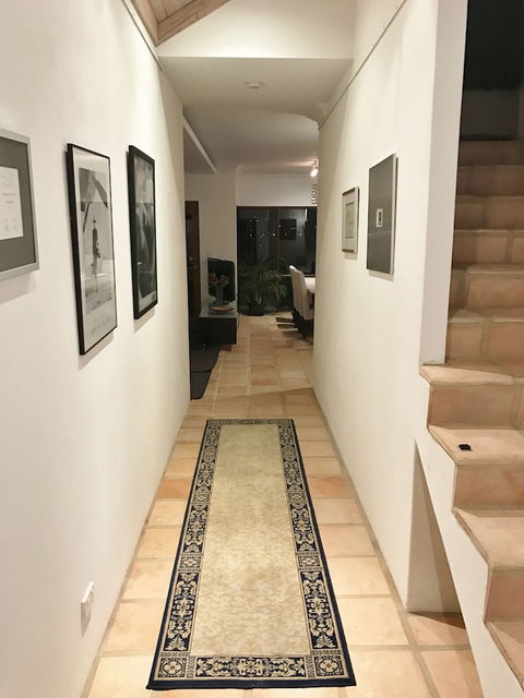 River Front Architect Villa - Redcliffe Tourism 3