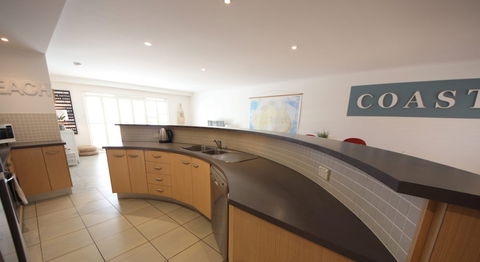 Jubilee Apartment No 10 - Redcliffe Tourism 1