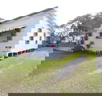 Muller's Cottage at Hat Head - Redcliffe Tourism