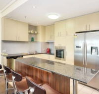 Beachfront Resort 2 Bedroom High Floor - Redcliffe Tourism