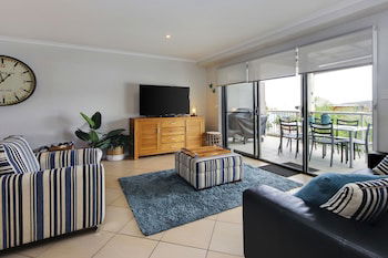 Jubilee Apartment No 5 - Redcliffe Tourism 0