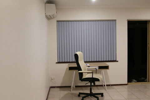 Cozy Stay At Dunstan - Redcliffe Tourism 7