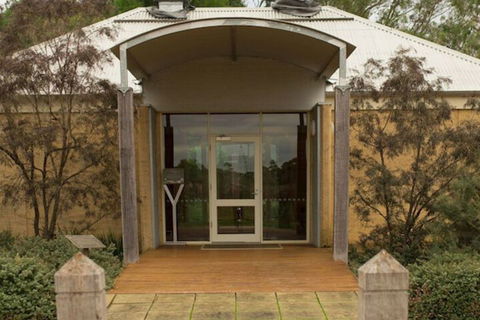 Yalumba Menzies Retreat - Redcliffe Tourism 1