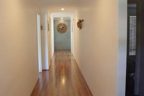 Endless Summer - Redcliffe Tourism 7