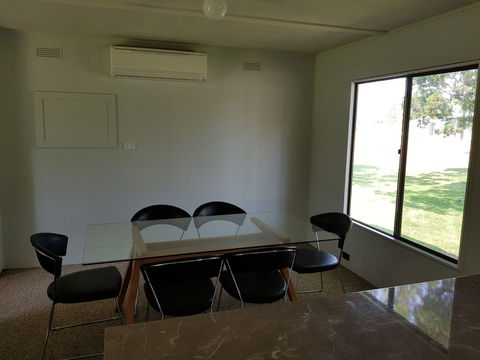 CluBarham Golf Resort - Redcliffe Tourism 4