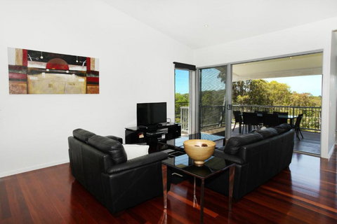 224 Centenary Heights Road Coolum Beach 500 Dollar Bond Linen Included - Redcliffe Tourism 3